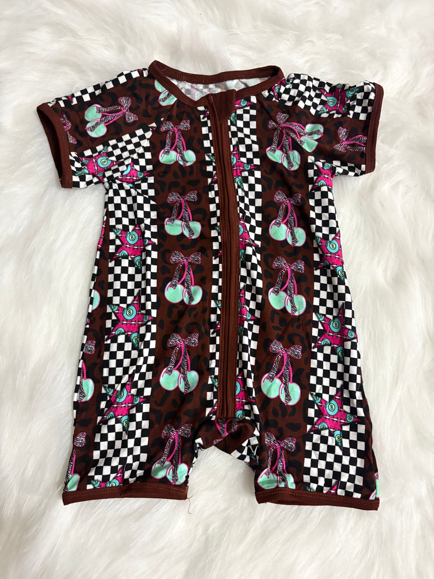 Cherry cute shortie