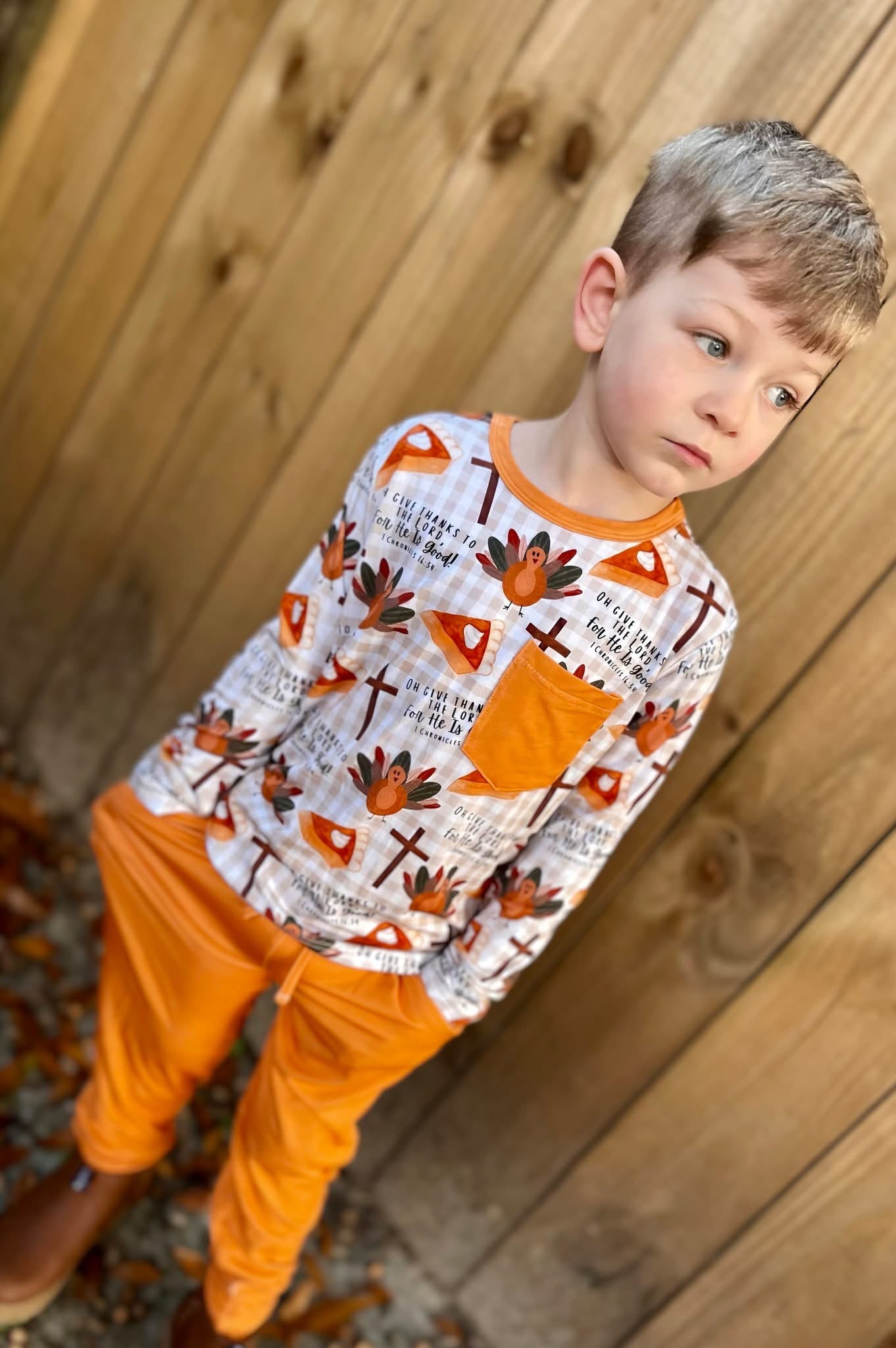 Give Thanks To The Lord Long Sleeve Pocket Tee Joggers