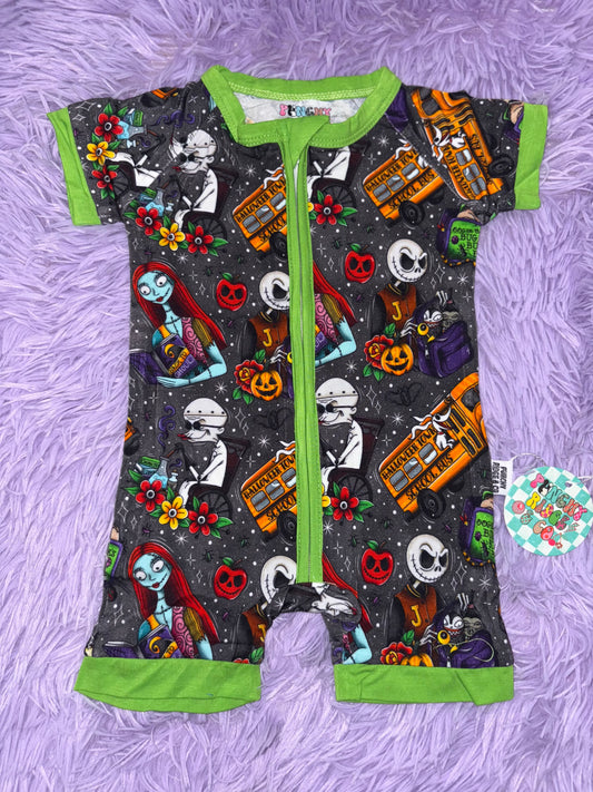 Creepin to class shortie