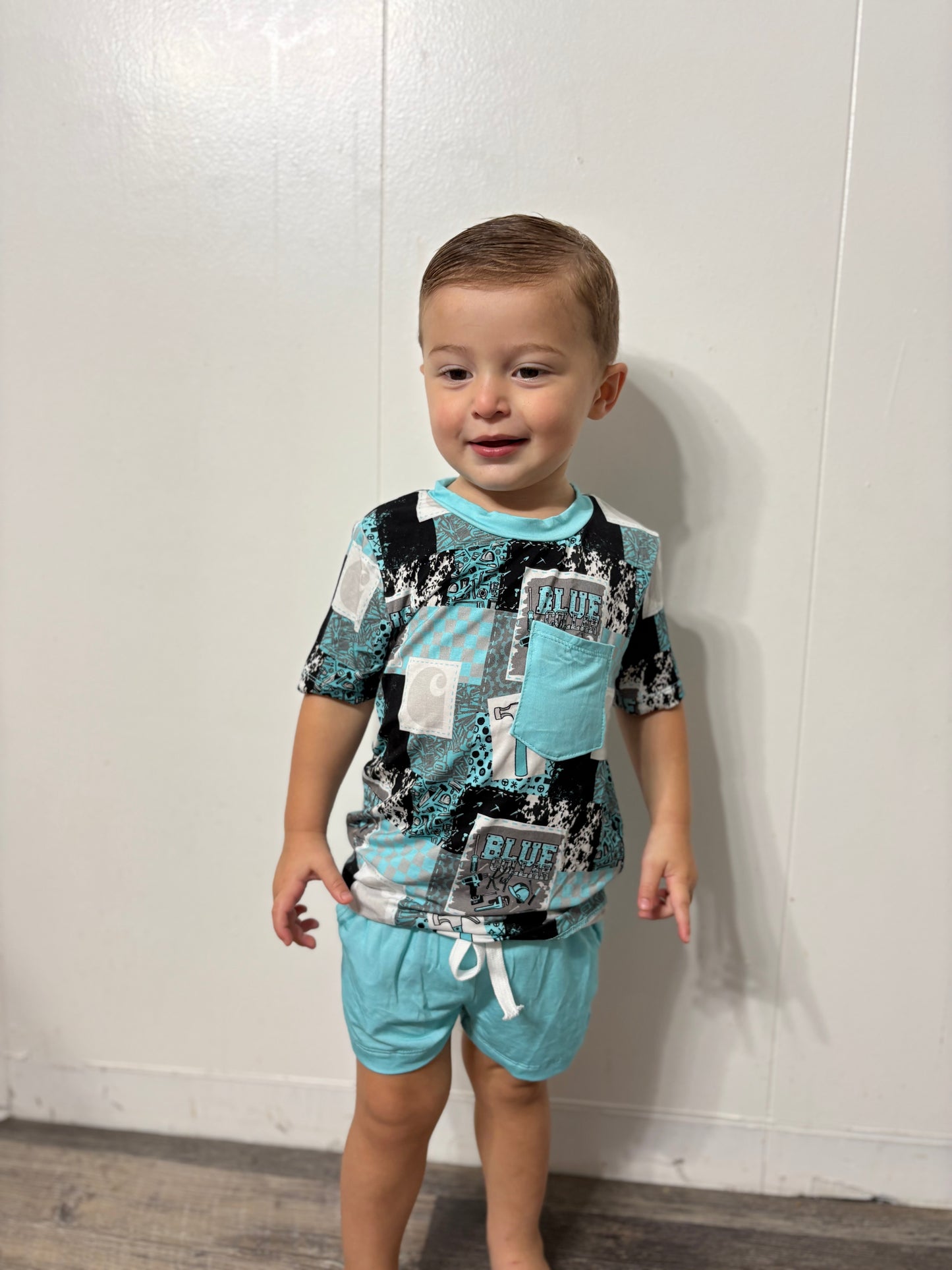 Blue collar Kid pocket tee & shorts