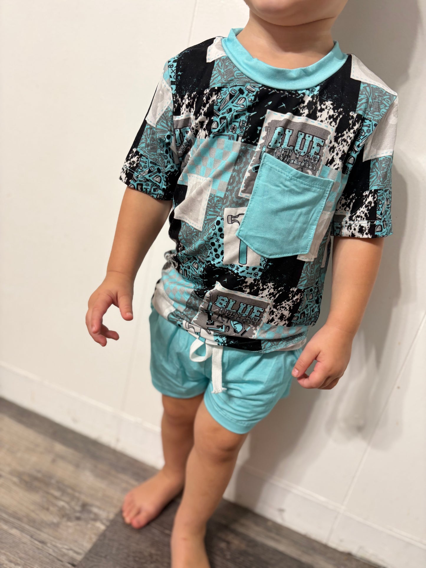 Blue collar Kid pocket tee & shorts