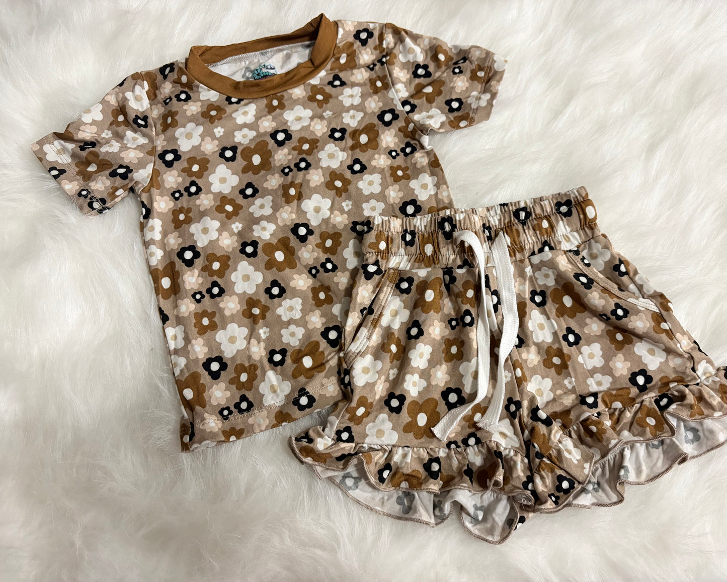 Neutral Flowers Ruffle Short Set