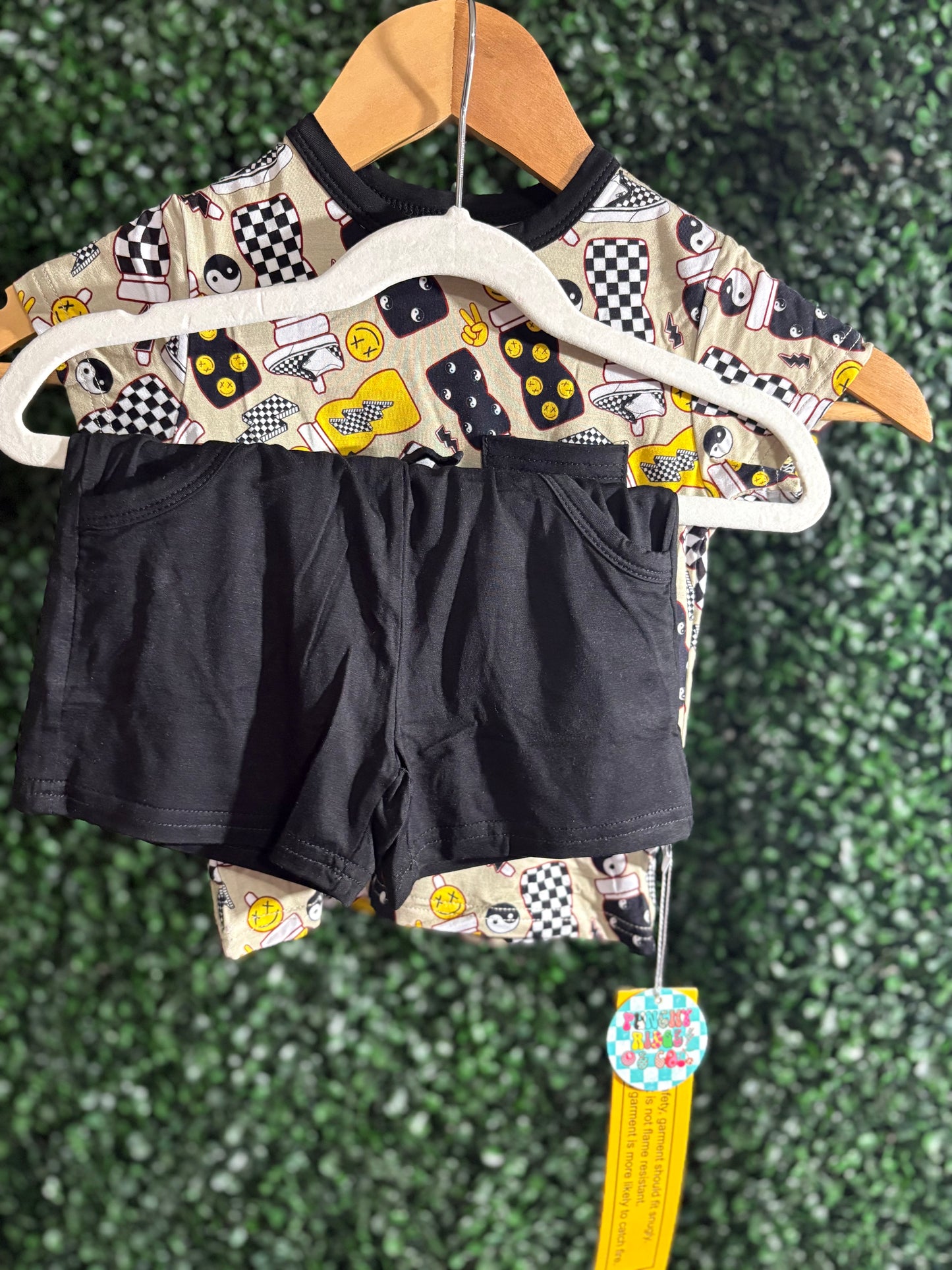 Retro Juice pocket tee/shorts