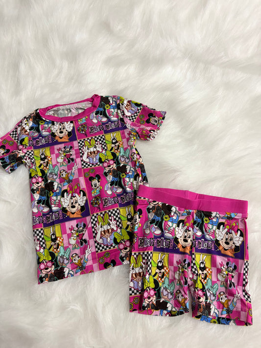Minnie & Friend’s short set